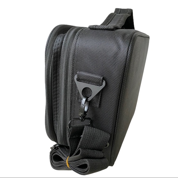 ⭐️ 2-Layers Travel Makeup Bag,Cosmetic Case Organizer with Mirror,Shoulder Strap - Picture 5 of 15